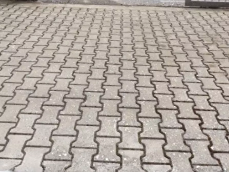 Immagine 32 di Laboratorio in vendita  in via lungarno a Terranuova Bracciolini