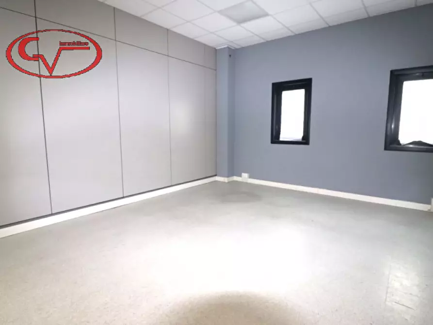 Immagine 17 di Laboratorio in affitto  in via lungarno a Terranuova Bracciolini