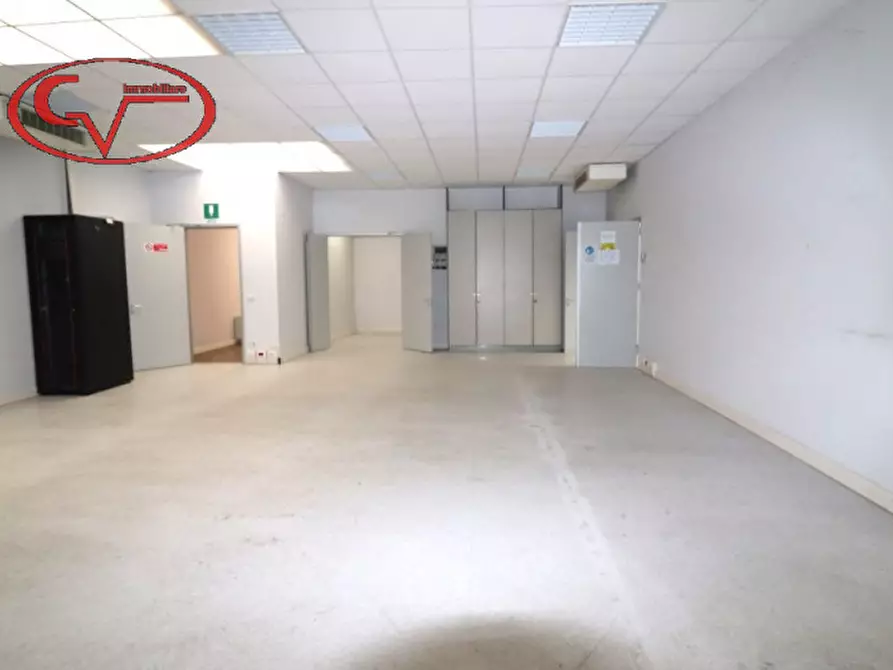 Immagine 19 di Laboratorio in affitto  in via lungarno a Terranuova Bracciolini