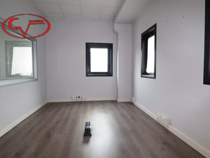 Immagine 27 di Laboratorio in affitto  in via lungarno a Terranuova Bracciolini