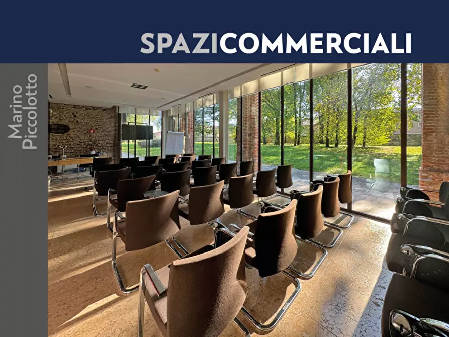 Immagine 1 di Ufficio in vendita  in Piazza Giorgione a Castelfranco Veneto