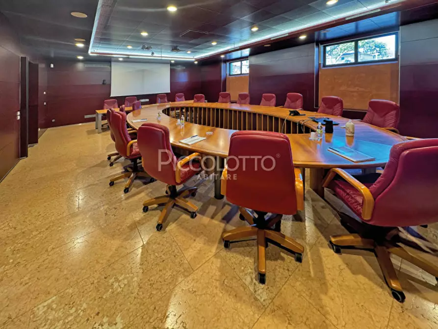 Immagine 12 di Ufficio in vendita  in Piazza Giorgione a Castelfranco Veneto