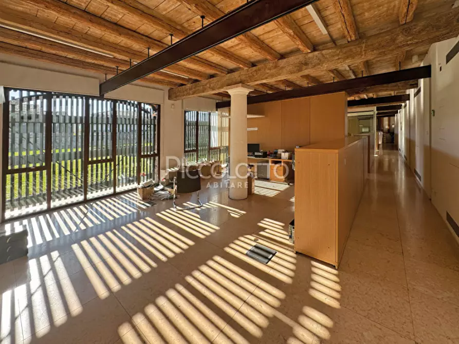 Immagine 19 di Ufficio in vendita  in Piazza Giorgione a Castelfranco Veneto