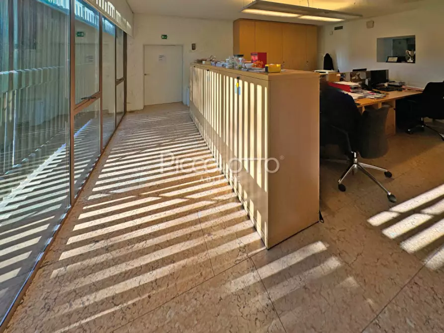 Immagine 20 di Ufficio in vendita  in Piazza Giorgione a Castelfranco Veneto