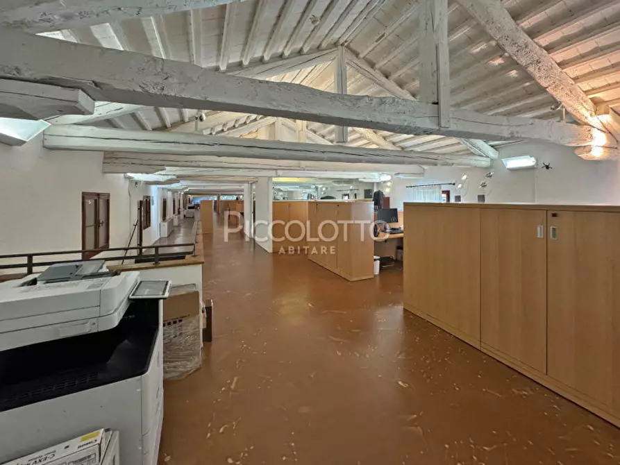 Immagine 26 di Ufficio in vendita  in Piazza Giorgione a Castelfranco Veneto