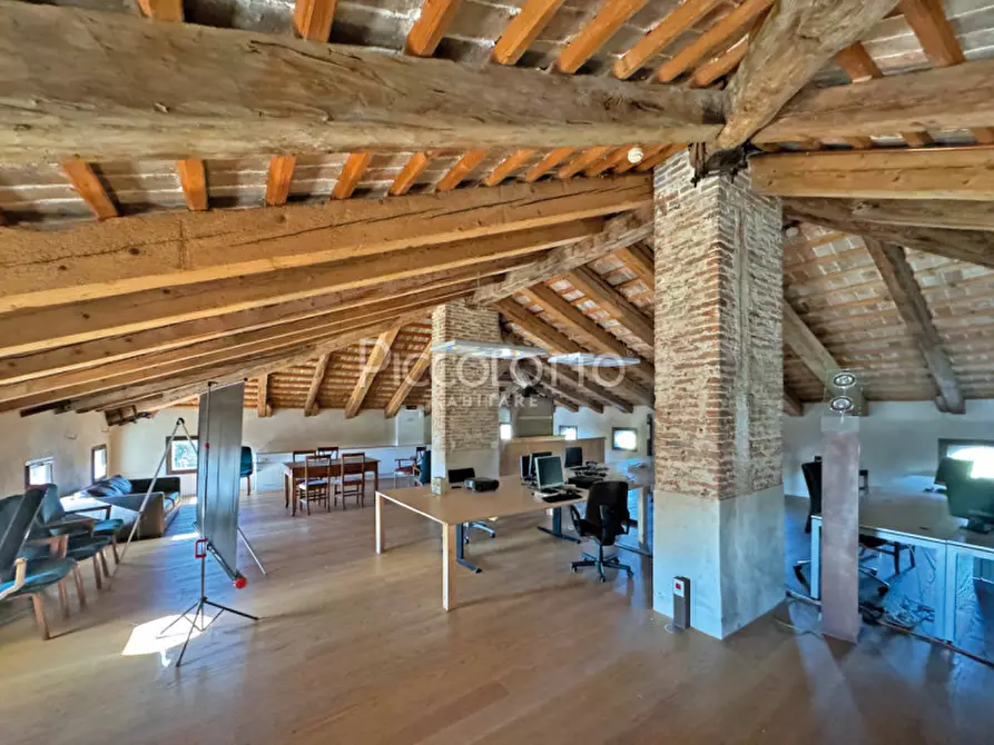 Immagine 31 di Ufficio in vendita  in Piazza Giorgione a Castelfranco Veneto