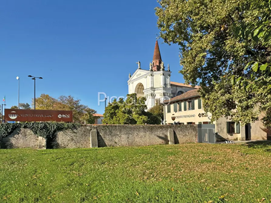 Immagine 37 di Ufficio in vendita  in Piazza Giorgione a Castelfranco Veneto