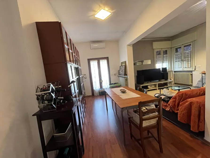 Immagine 25 di Casa bifamiliare in vendita  a Suzzara