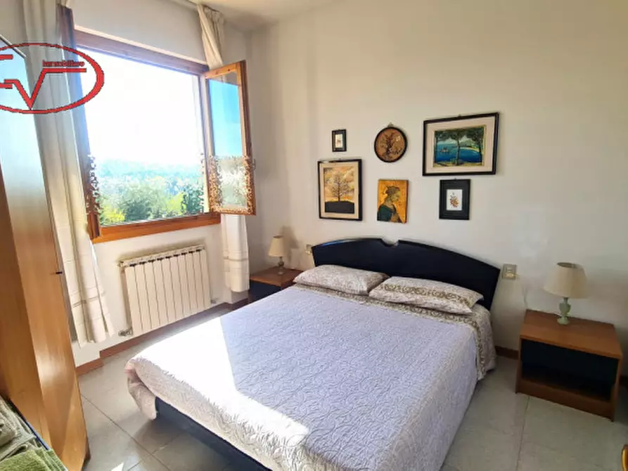 Immagine 21 di Villetta a schiera in vendita  in via liberazione a Bucine