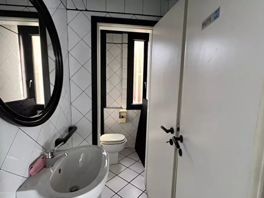 Immagine 8 di Appartamento in vendita  in Noventa padovana Via Pasubio 8 a Noventa Padovana