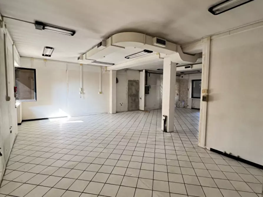 Immagine 11 di Appartamento in vendita  in Noventa padovana Via Pasubio 8 a Noventa Padovana