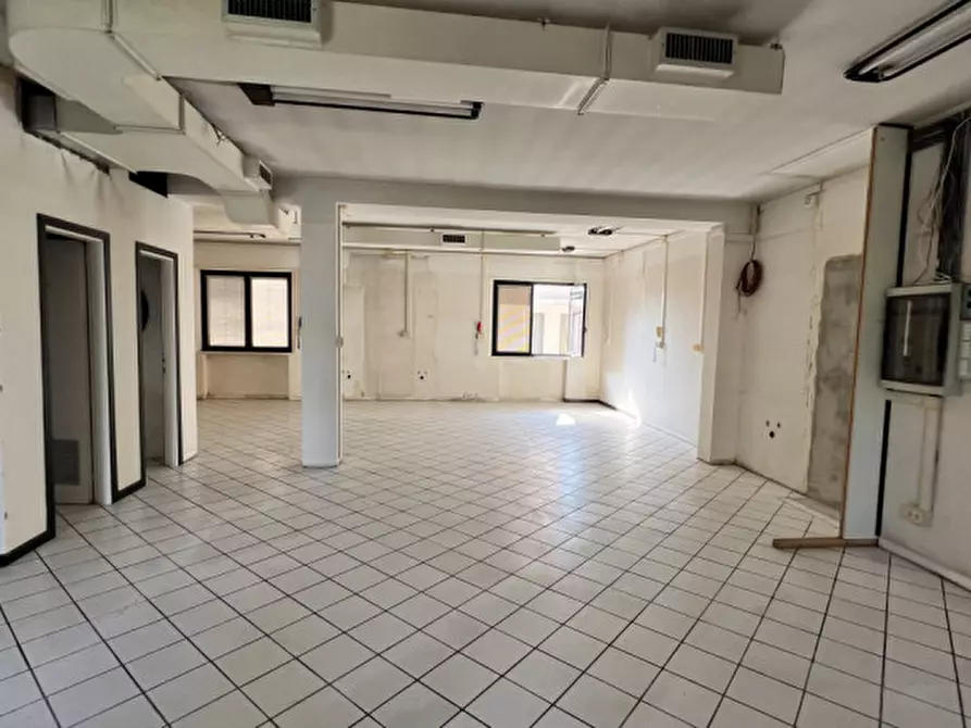 Immagine 13 di Appartamento in vendita  in Noventa padovana Via Pasubio 8 a Noventa Padovana