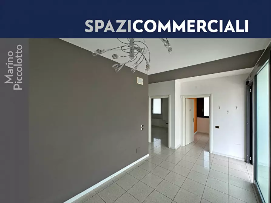 Immagine 1 di Ufficio in affitto  in via Ricci a Asolo