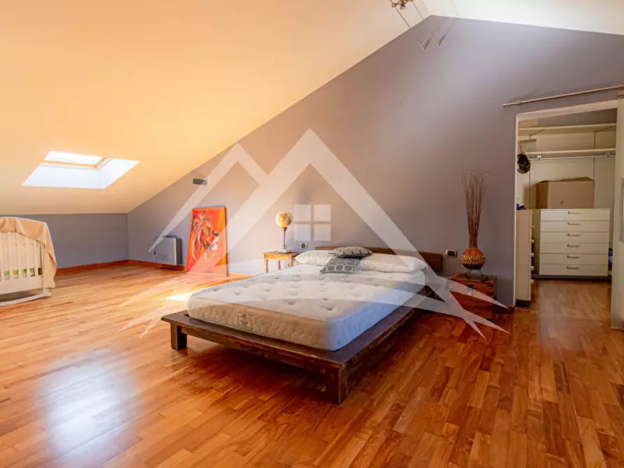 Immagine 9 di Appartamento in vendita  in Via Cavour, 11 a Porto Torres