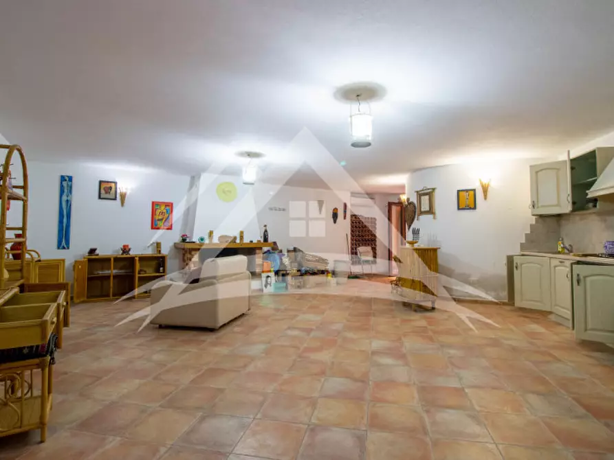 Immagine 13 di Appartamento in vendita  in Via Cavour, 11 a Porto Torres