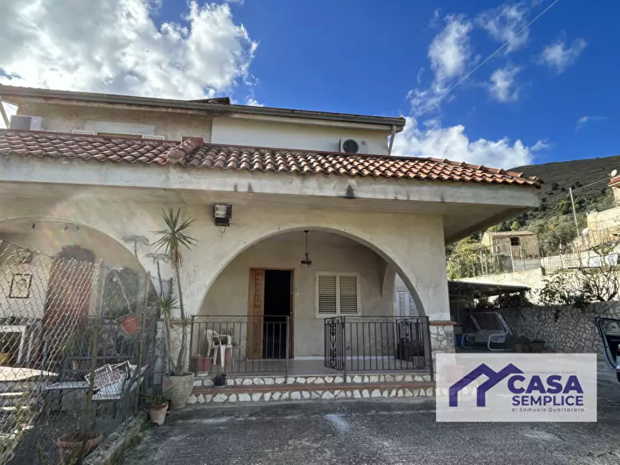Immagine 1 di Villa in vendita  in Via Golda Meir a Monreale