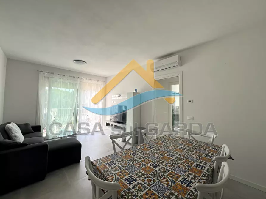 Immagine 22 di Appartamento in vendita  in via g. falcone 14 a Peschiera Del Garda