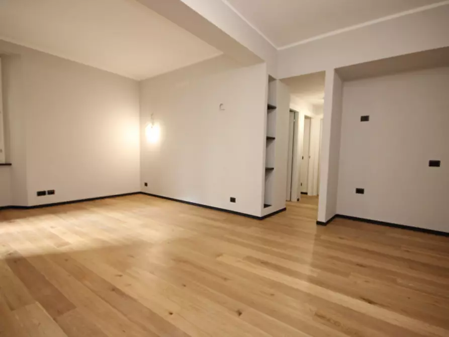 Immagine 1 di Appartamento in vendita  in vico indoratori a Genova