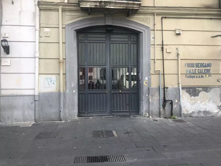 Immagine 1 di Appartamento in vendita  in Via Casanova 98 a Napoli