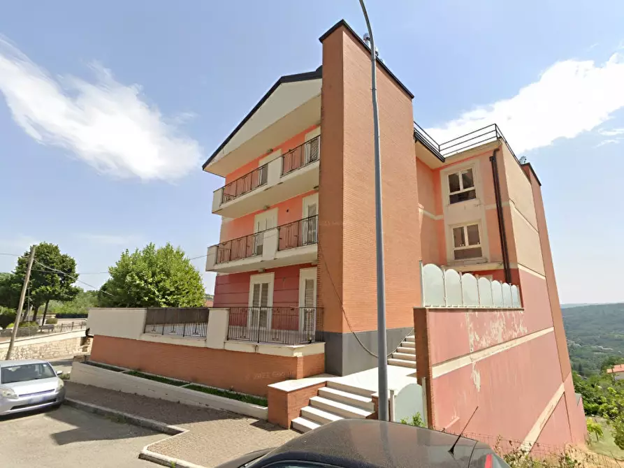 Immagine 3 di Attività commerciale in vendita  in Frazione Ciardelli a Pietrastornina