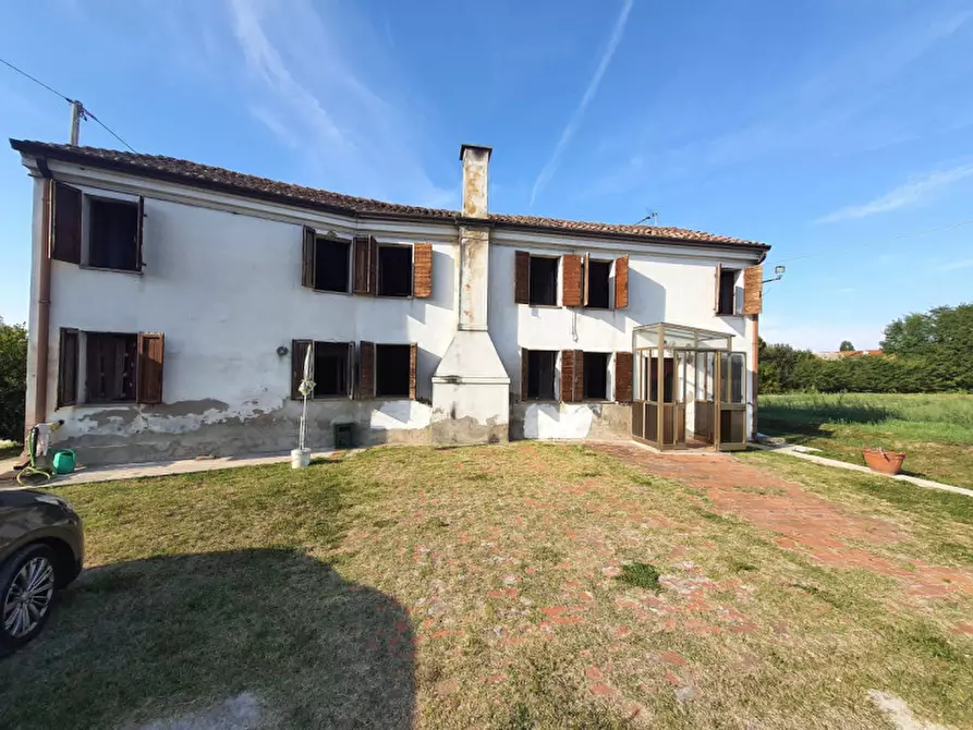Immagine 1 di Casa indipendente in vendita  a Arqua' Polesine