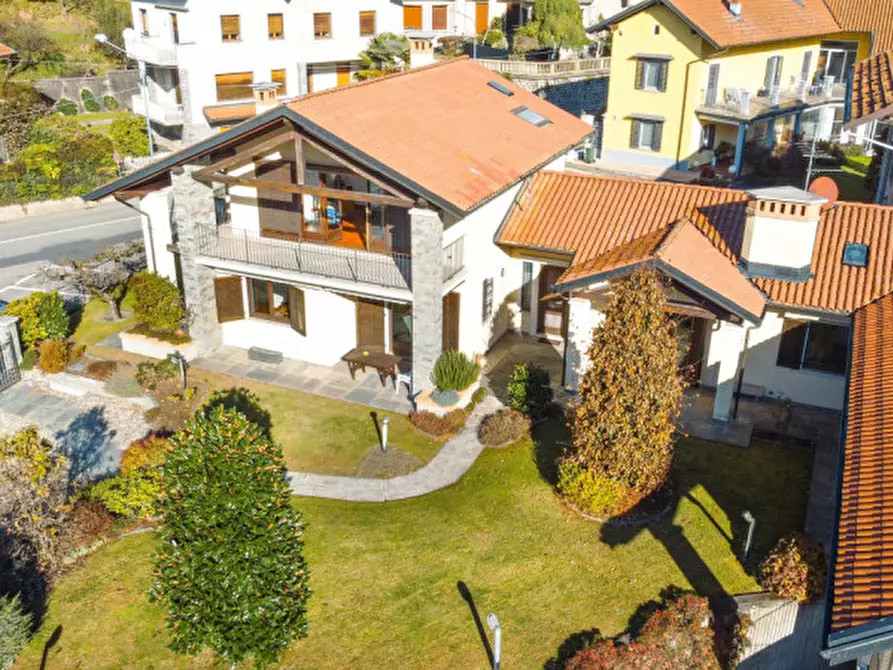 Immagine 1 di Villa in vendita  in VIA G.FERRARI 51 a Valduggia