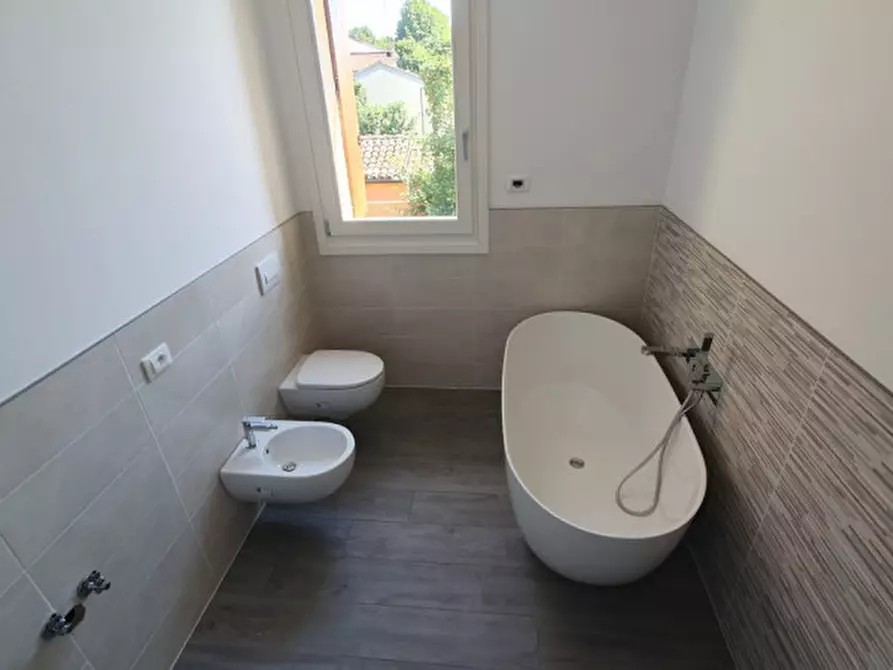Immagine 22 di Villetta a schiera in vendita  in VIA MARTIRI DELLA LIBERTà a San Possidonio