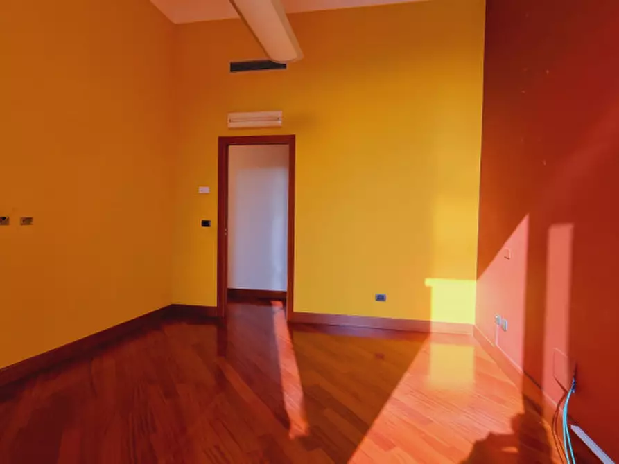 Immagine 16 di Ufficio in affitto  in Via Giacomo Medici, 14 a Milazzo