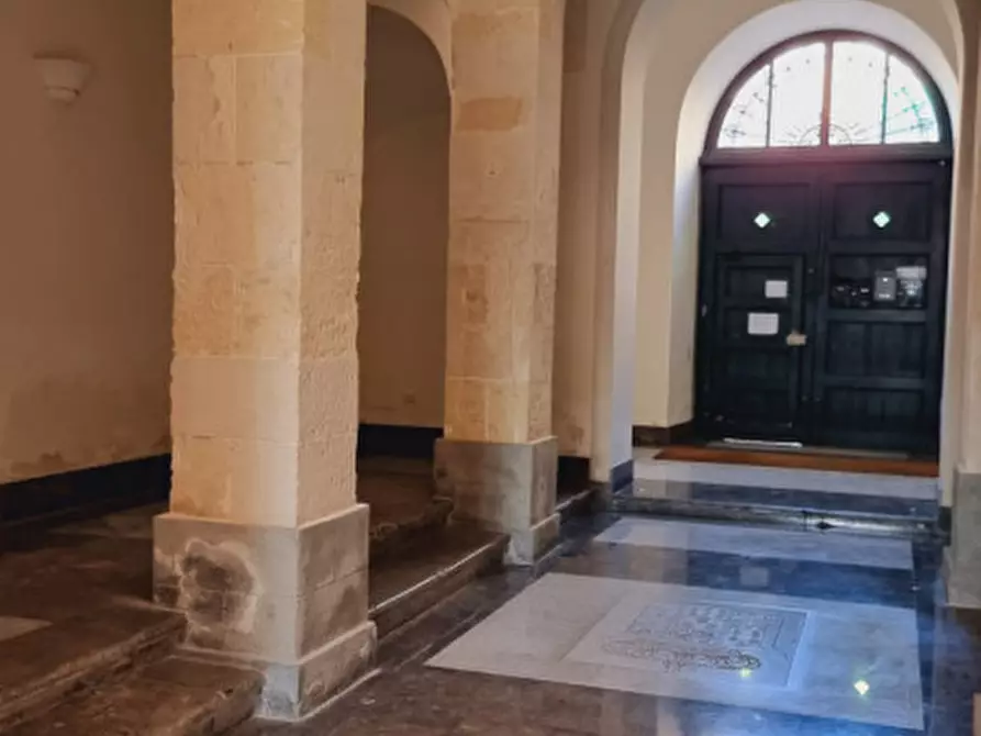 Immagine 38 di Ufficio in affitto  in Via Giacomo Medici, 14 a Milazzo