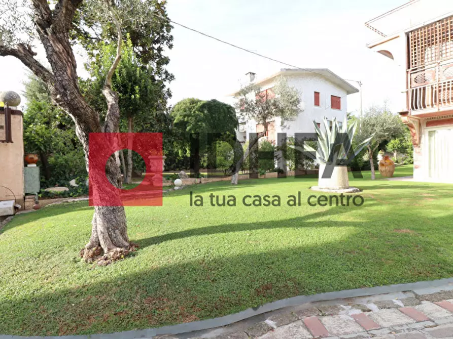 Immagine 1 di Casa bifamiliare in vendita  in COMUNE DI VILLORBA a Villorba