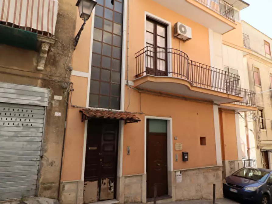 Immagine 1 di Appartamento in vendita  in via Duca degli Abruzzi n.14 a Palagonia