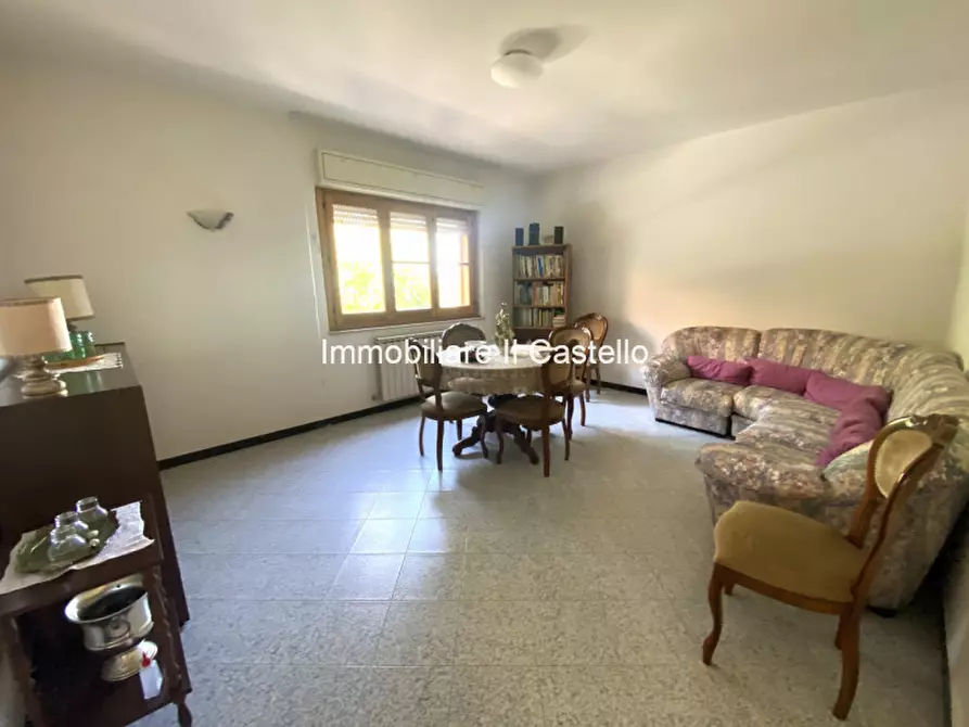 Immagine 4 di Appartamento in vendita  in via della resistenza a Paciano