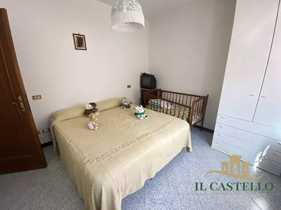 Immagine 6 di Appartamento in vendita  in via della resistenza a Paciano