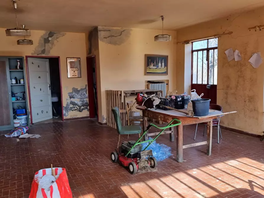 Immagine 24 di Casa trifamiliare in vendita  in via estense 7337 a Serramazzoni
