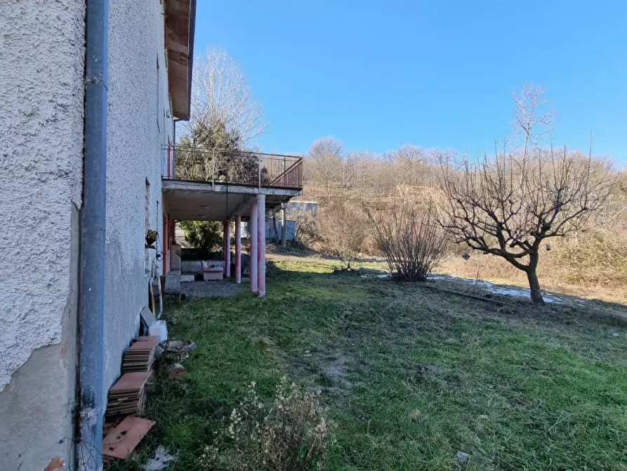 Immagine 30 di Casa trifamiliare in vendita  in via estense 7337 a Serramazzoni