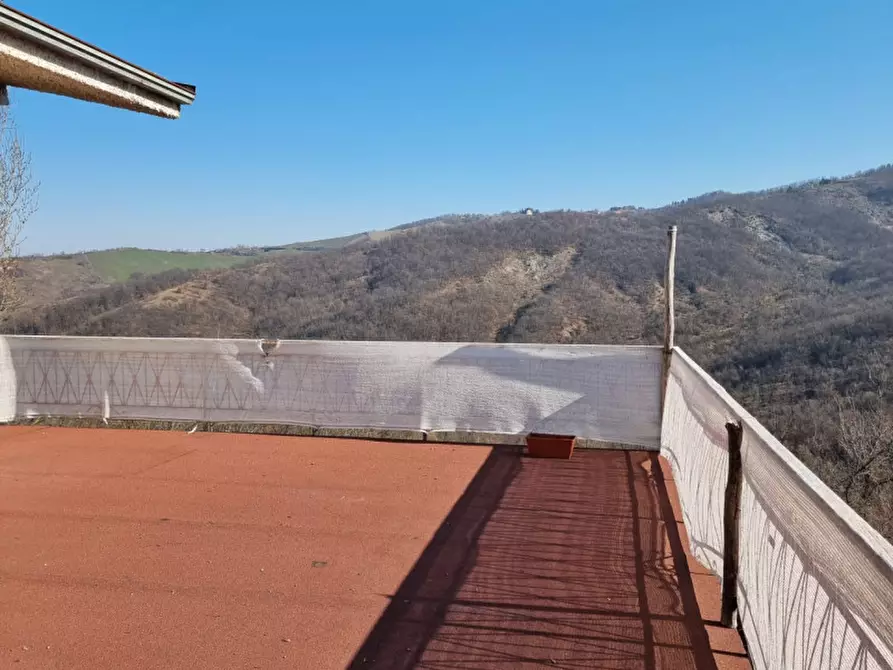 Immagine 36 di Casa trifamiliare in vendita  in via estense 7337 a Serramazzoni