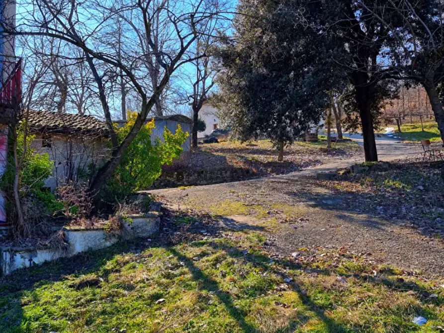 Immagine 43 di Casa trifamiliare in vendita  in via estense 7337 a Serramazzoni