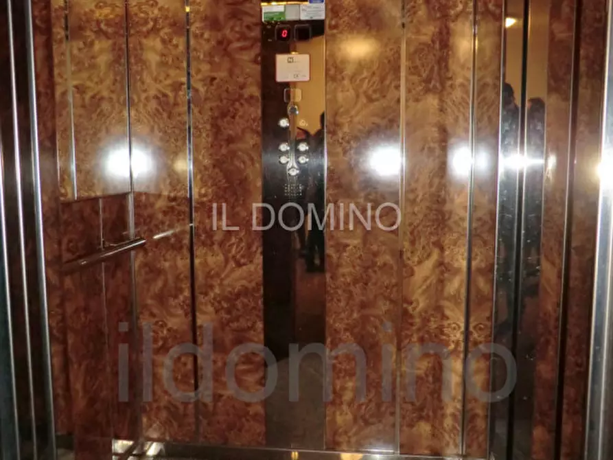 Immagine 2 di Appartamento in vendita  in Via Savonarola a Padova