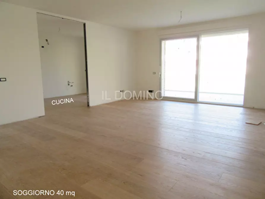 Immagine 5 di Appartamento in vendita  in Via Savonarola a Padova