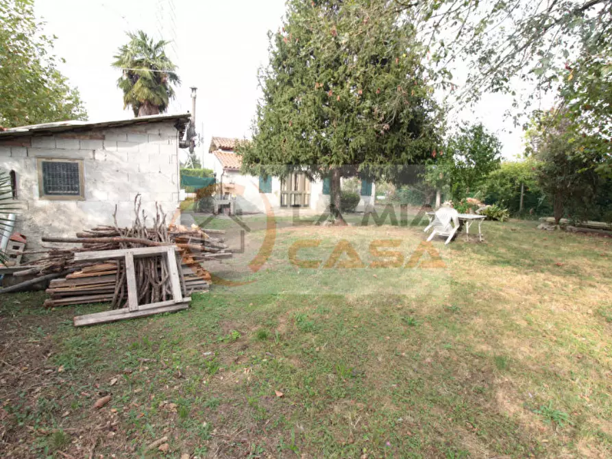 Immagine 3 di Casa indipendente in vendita  in Via Pertile a Stra
