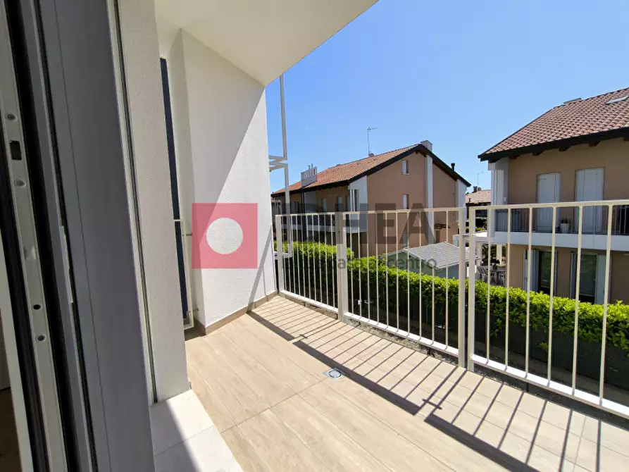 Immagine 3 di Appartamento in vendita  a Monastier Di Treviso