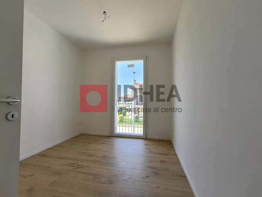 Immagine 6 di Appartamento in vendita  a Monastier Di Treviso