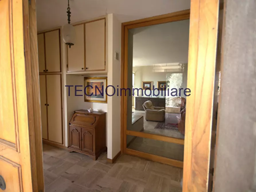 Immagine 10 di Villa in vendita  in via del bando a Perugia