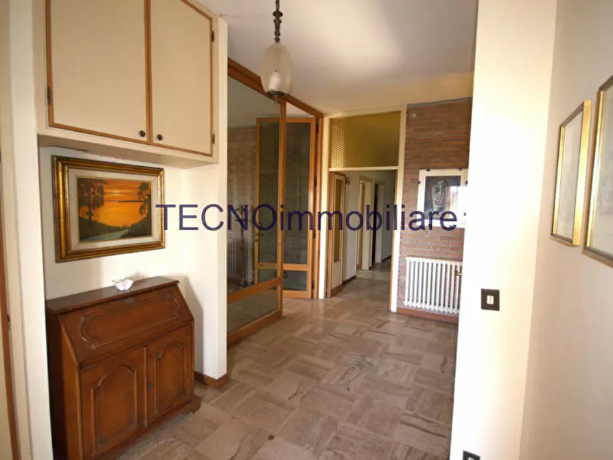 Immagine 12 di Villa in vendita  in via del bando a Perugia