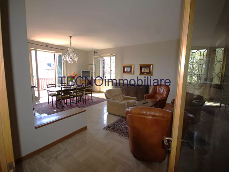 Immagine 13 di Villa in vendita  in via del bando a Perugia