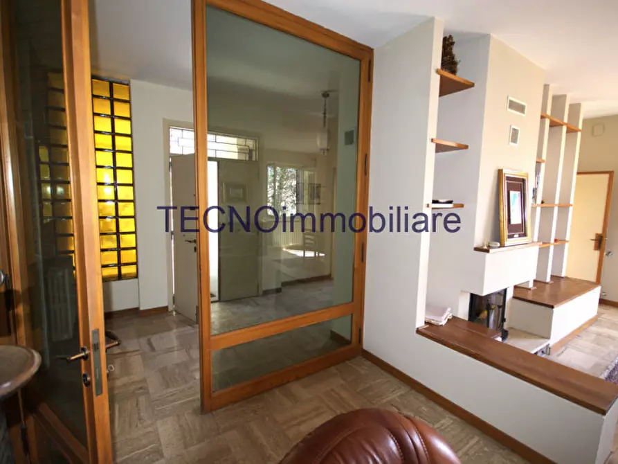 Immagine 16 di Villa in vendita  in via del bando a Perugia