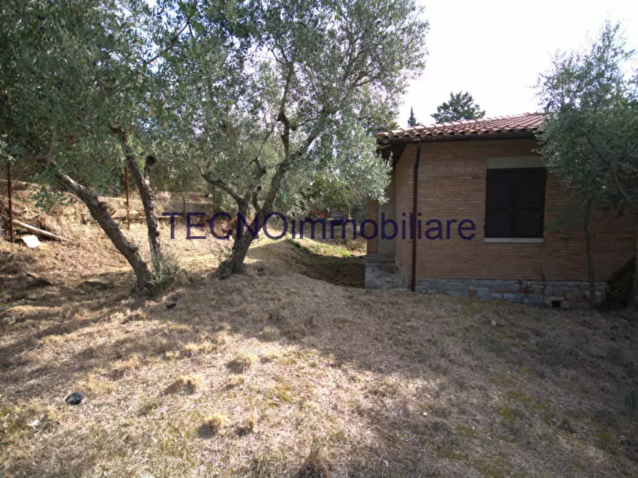 Immagine 27 di Villa in vendita  in via del bando a Perugia