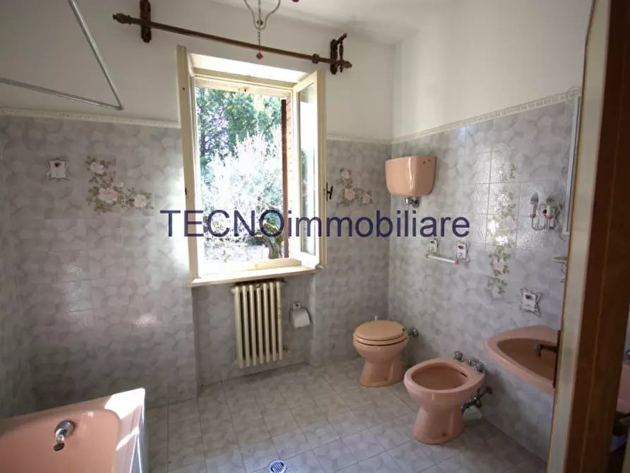 Immagine 54 di Villa in vendita  in via del bando a Perugia