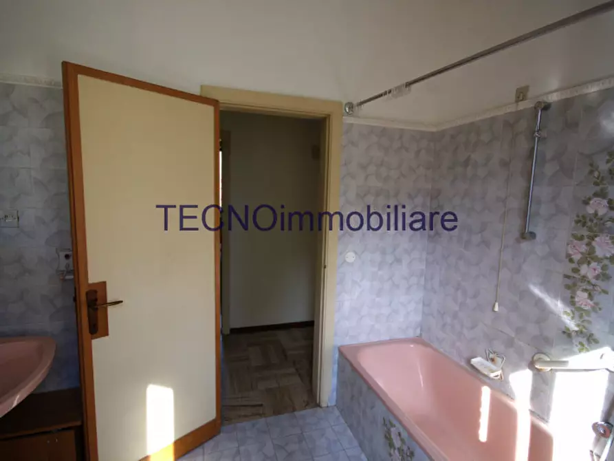 Immagine 55 di Villa in vendita  in via del bando a Perugia