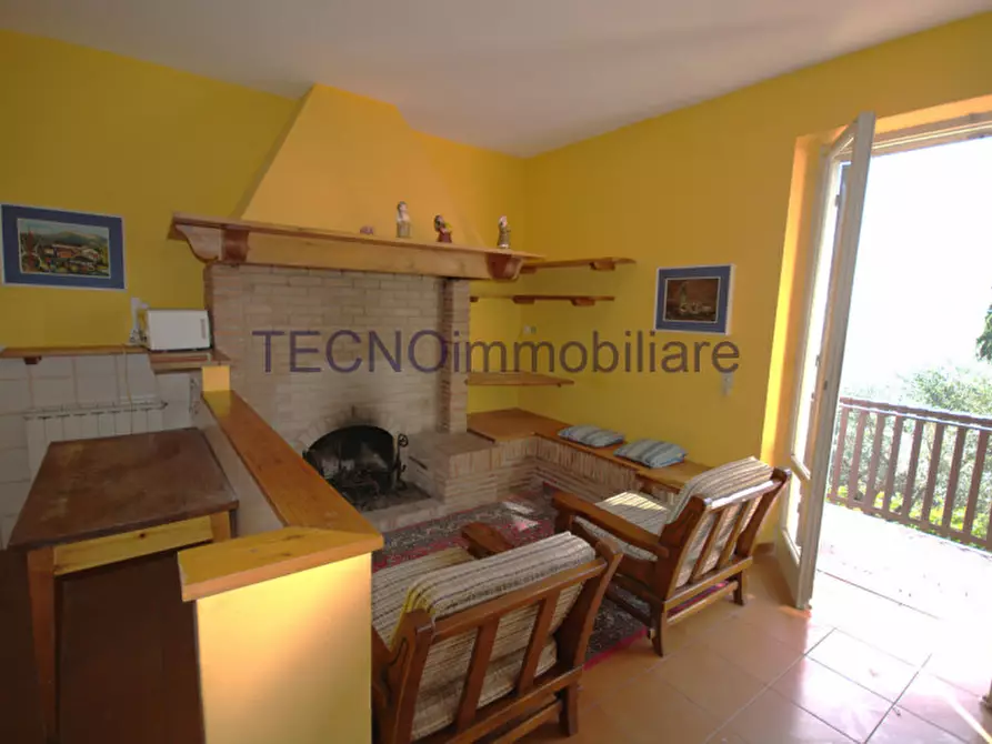 Immagine 80 di Villa in vendita  in via del bando a Perugia